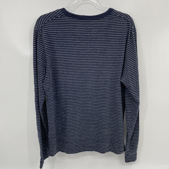 UNTUCKit Lambert Shirt Mens Size M Blue Striped Long Sleeve Pull Over Crew Neck - Picture 3 of 6